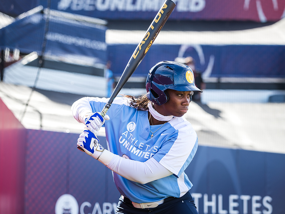 Nadia Taylor at bat