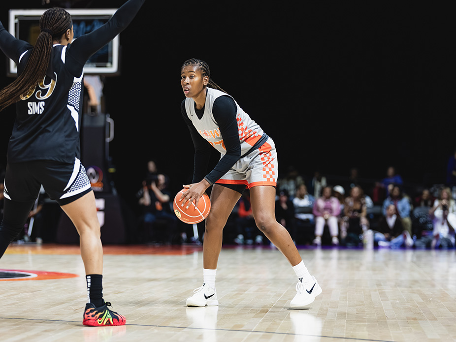 AU Pro Basketball Players on the Move During WNBA Free Agency