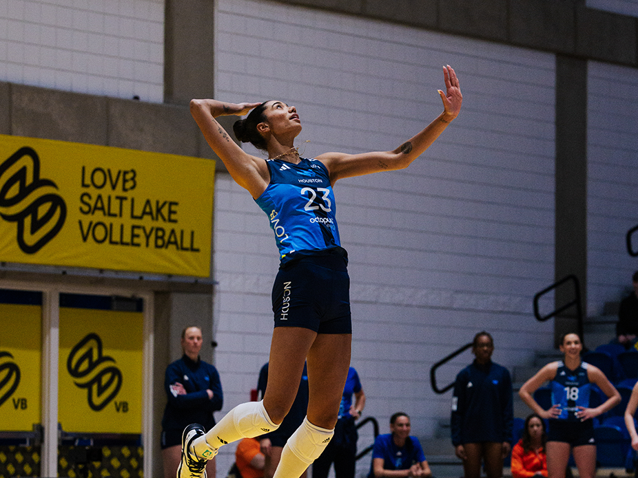 Pro Volleyball Spotlight: Thompson, Vicini Post season highs