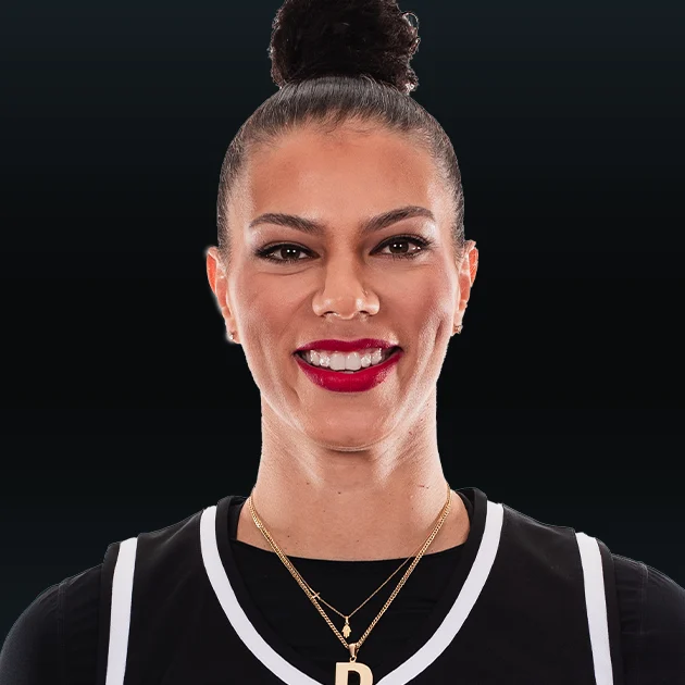 Headshot of Alysha Clark