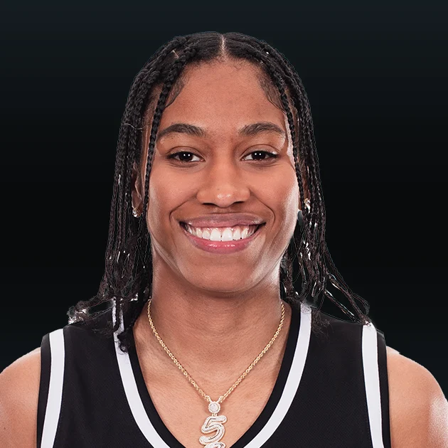 Headshot of Tyasha Harris