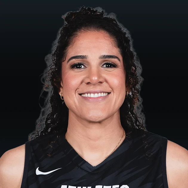 Headshot of Natália Zilio Pereira