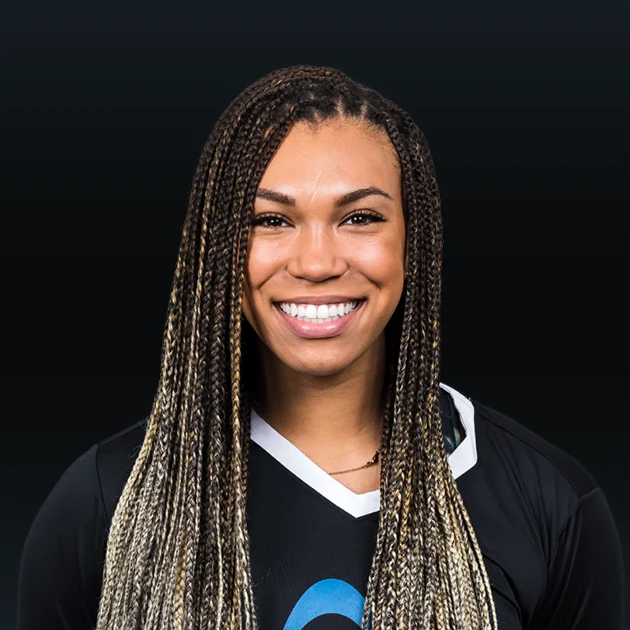 Headshot of Ebony Nwanebu