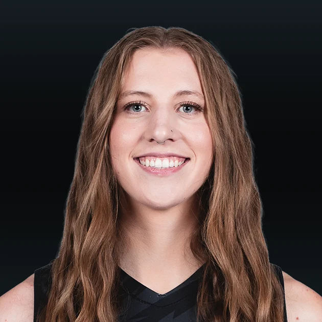 Headshot of Elise Goetzinger