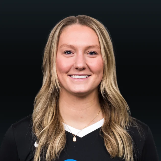 Headshot of Kelly Hunter