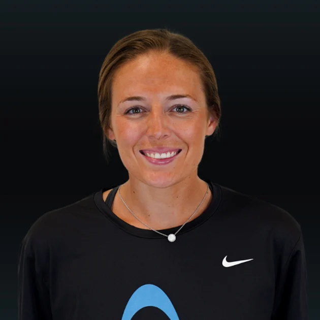 Headshot of Taylor Cummings