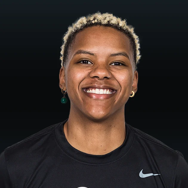 Headshot of Courtney Williams