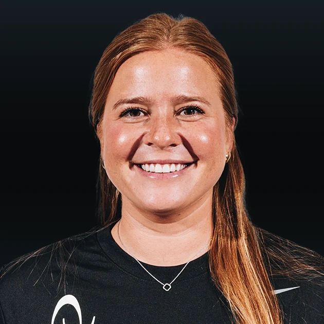 Headshot of Andie Aldave