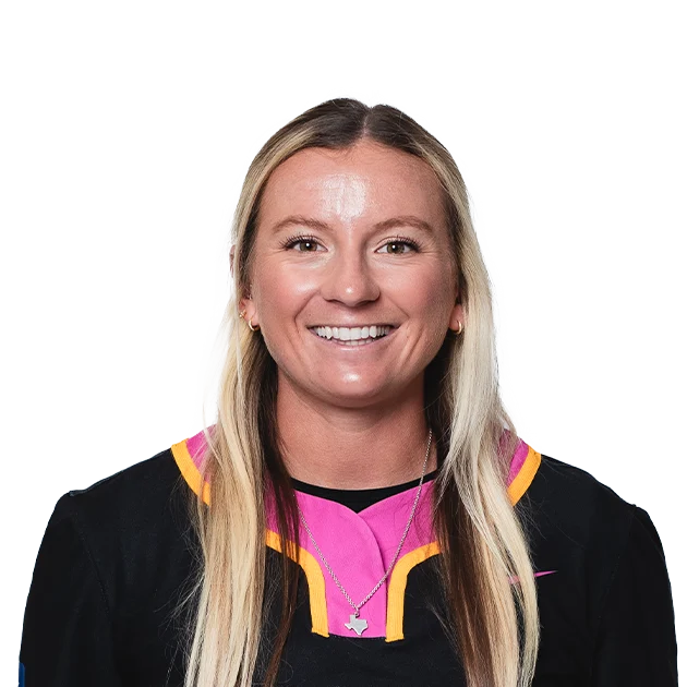 Headshot of Aubrey Leach