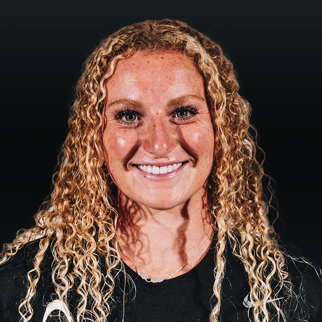 Headshot of Amy Moreau