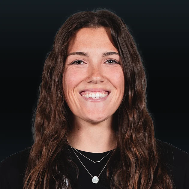 Headshot of Danielle Hart