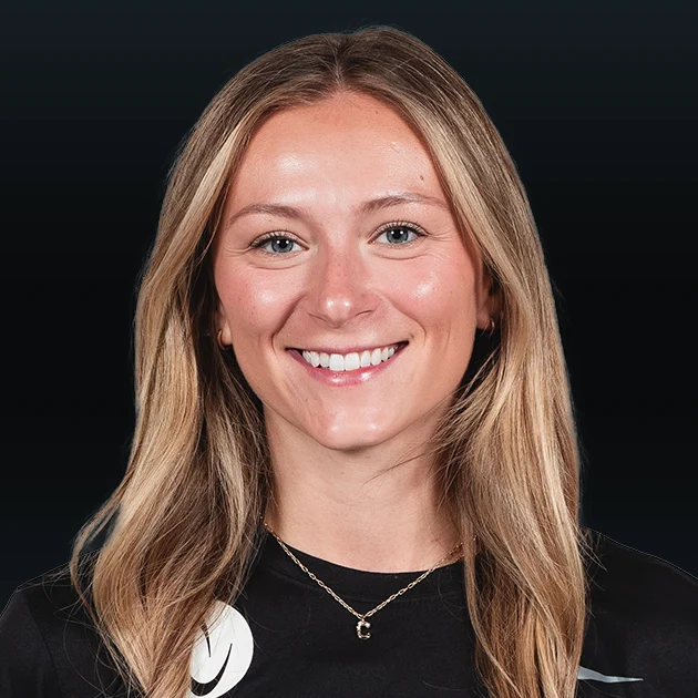 Headshot of Claire Chaussee