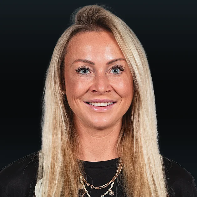 Headshot of Saskia Hippe