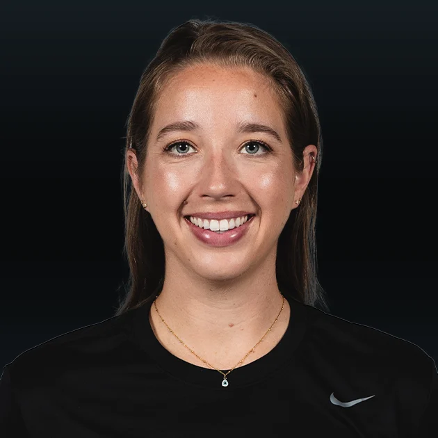 Headshot of Madi Bugg